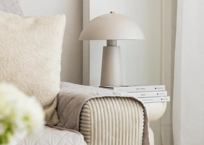 아파트 Panorama Castle View *