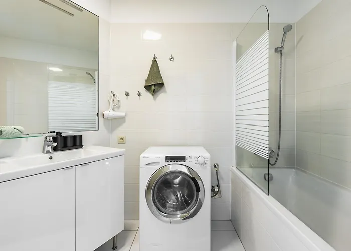 Panorama Castle View 아파트 *